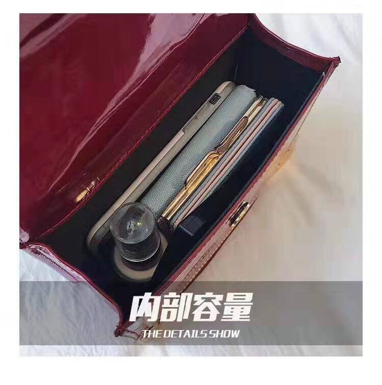 新款酒神单肩包包邮高质量颜色黑色咖色白色酒红色规格宽18.5cm高