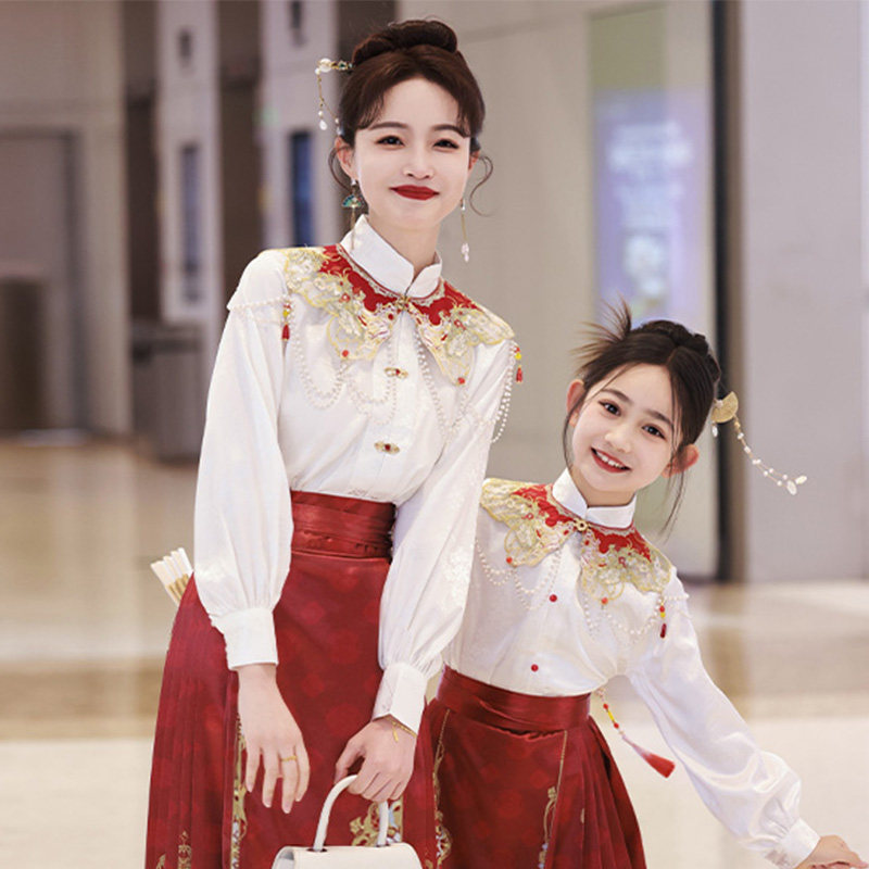 亲子装马面裙套装2026新款儿童汉服母女装云肩半身裙明制唐装春秋