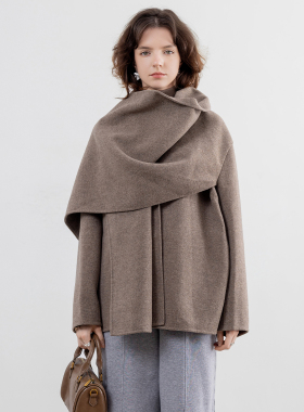 羊毛大衣女款2025新款冬季加厚呢子短款围巾斗篷双面羊绒毛呢外套