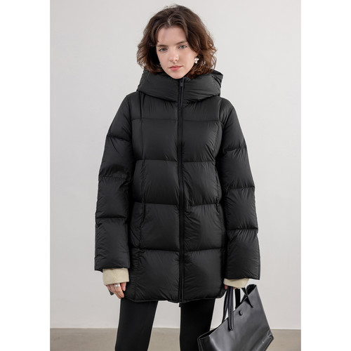 鹅绒服设计感显瘦不臃肿羽绒女士