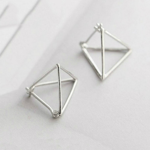 小众原创设计镂空三角架几何耳扣