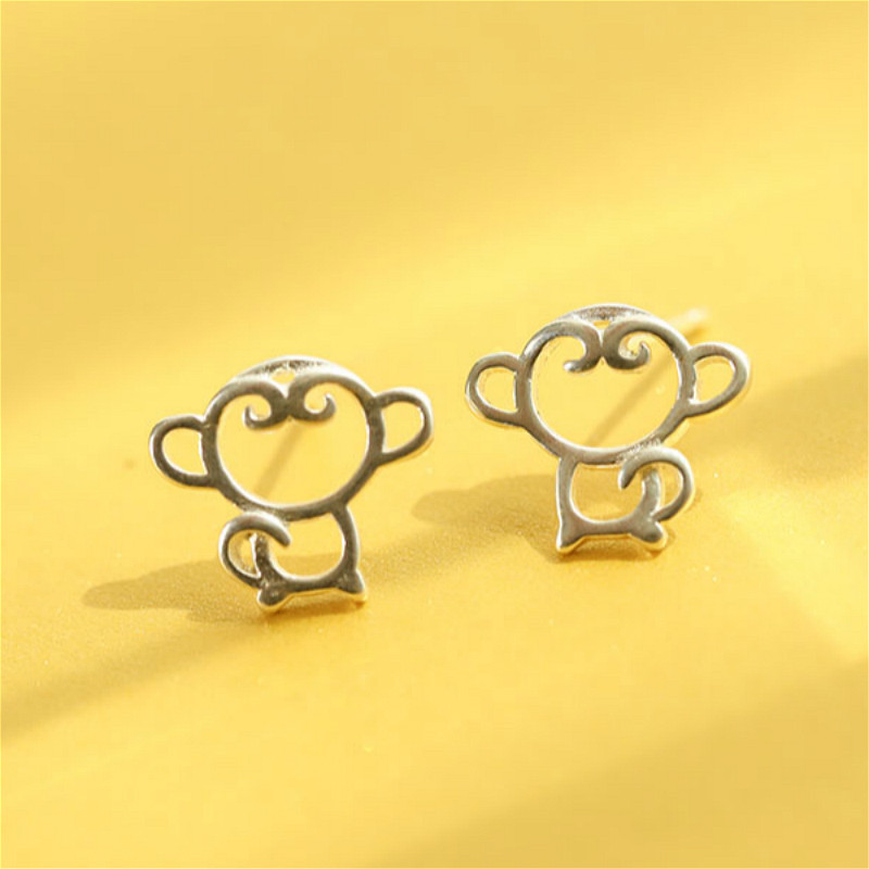 日韩简约小清新S925纯银耳饰品时尚整体猴子耳钉情侣耳坠可爱百搭