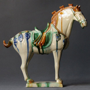 唐三彩马三花高樱马陶瓷马工艺品摆设件家居具饰马到成功旺财