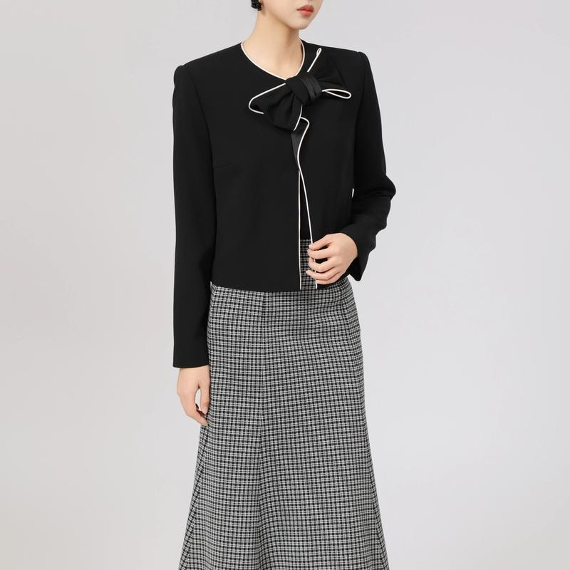 AMASS/法式蝴蝶结气质直播高贵直身版小香风短款外套540021