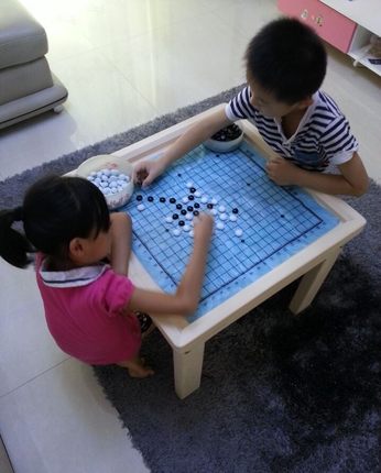 实木儿童益智玩具游戏桌子积木沙盘桌面串珠围棋盘多功能挡板护栏