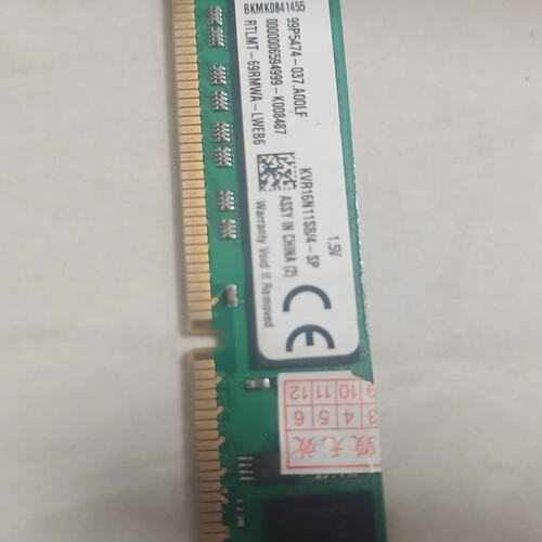 金士顿DDR3 4GB内存条，型号KVR16N11S8/4---议价商品