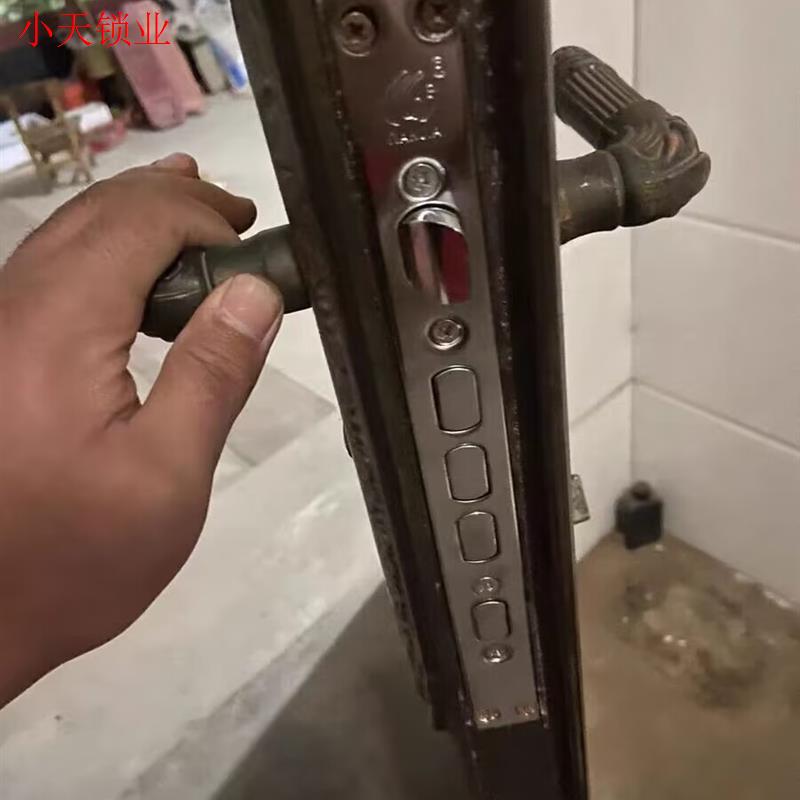 通用型 方头圆头单活双活门锁体群升步阳新月万王嘉力防盗门锁.