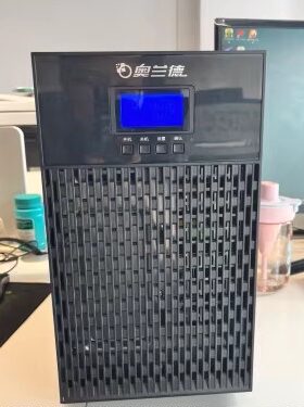 山特奥兰德UPS不间断电源T01/T02/T03/T06/T10KVA内置一体机 标机