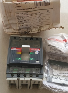 1SDA051137R1 SACET2S160 3P 160A T2S160 PR221DS-LSIR160 FF 3P