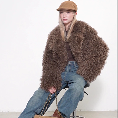 羊卷毛皮草外套女短款西装领巴恩