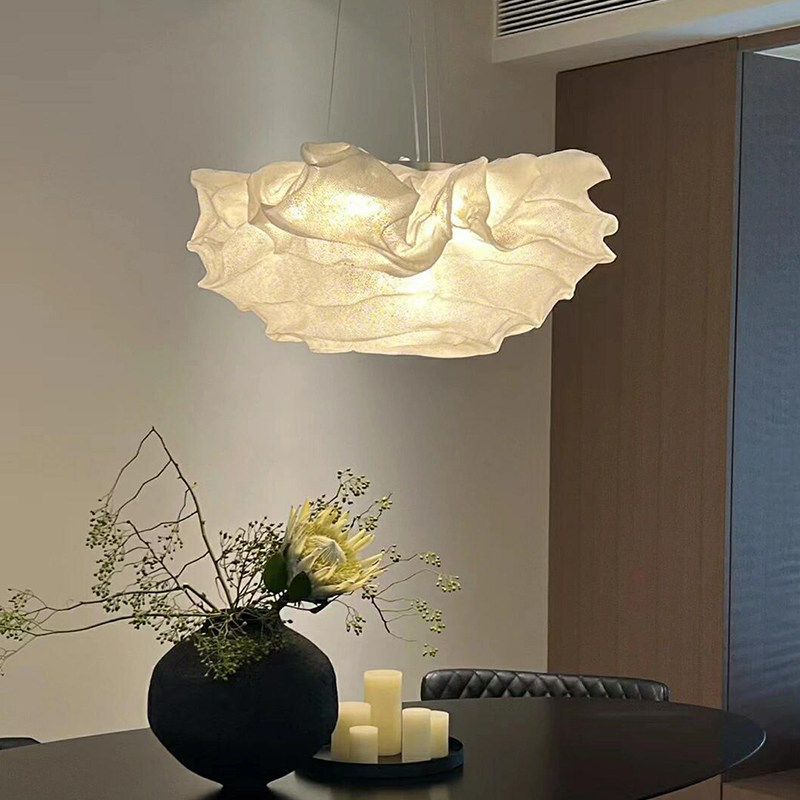 意式轻奢餐厅云朵吊灯西班牙设计师个性艺术客厅玫瑰花房间卧室灯