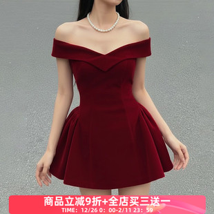 FabGirls 复古显瘦圣诞短裙 在逃公主蝴蝶结拼接翻边一字肩连衣裙