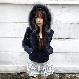 FabGirls 冬日古早烫钻拼接丝绒毛毛连帽外套 辣妹百搭显瘦上衣秋