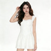 纯欲蕾丝拼接收腰胸型吊带连衣裙 FabGirls 法式 小众百搭显瘦短裙