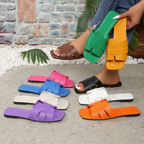 欧美外贸大码纯色轻便平底拖鞋女东南亚跨境外穿沙滩凉拖slippers
