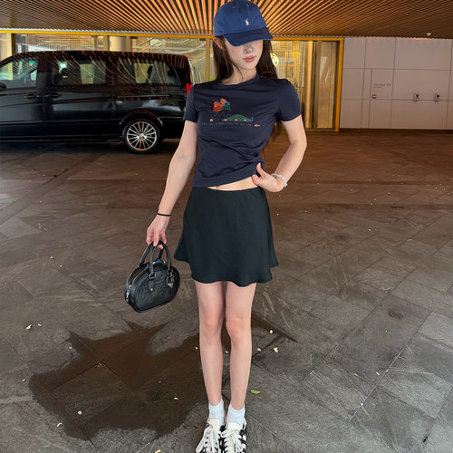 Avocadong 面料党 醋酸短款松紧腰黑色短裙女夏修身显瘦A字半身裙