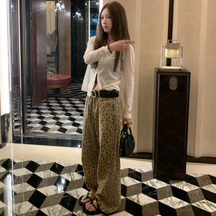 Avocadong 进口面料暖色调浅色豹纹牛仔裤/半身裙宽松两件套