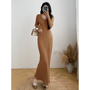 高个子加长纯欲V领针织毛衣连衣裙女设计感秋冬内搭包臀内搭长裙
