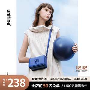 Finebagstudio2023新款斜挎小方包原创设计克莱因蓝小众高级感