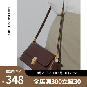 包包女夏季新款复古风ins真皮百搭休闲腋下包高级感法棍包小众