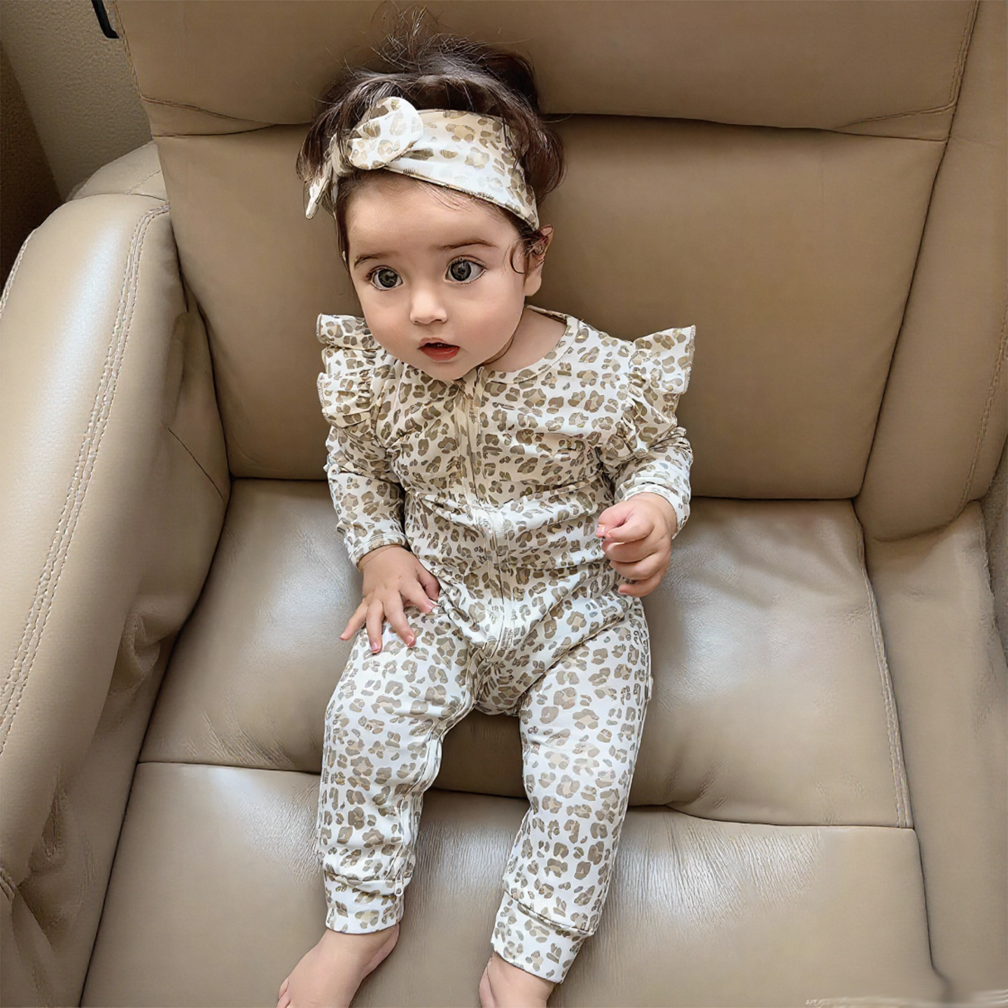 婴儿连体衣春秋纯棉a类新生儿衣服男女宝宝居家豹纹哈衣爬服