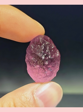 霞光紫小号款收藏天然玻璃陨石原石矿石标本陨石裸石无孔石10多克