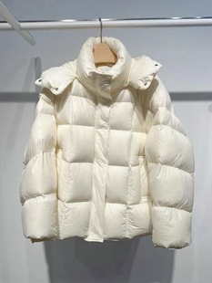 B262羽绒服 淑女温柔气质短款连帽轻量泡芙保暖外套