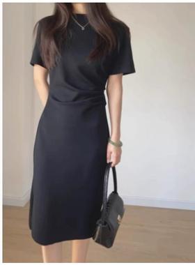 C533连衣裙时尚新款圆领褶皱收腰修身纯色简约百搭纯棉T恤裙0.34