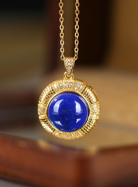 御臻女925银镀金复古吊坠