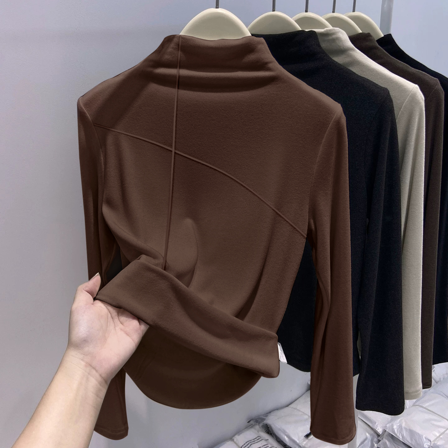 德绒保暖半高领打底衫女棕色内搭长袖修身上衣秋冬2025新款高级感