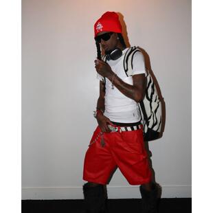 香港正品Opium YVL标志logo嘻哈圆领修身短袖T恤tee Playboicarti