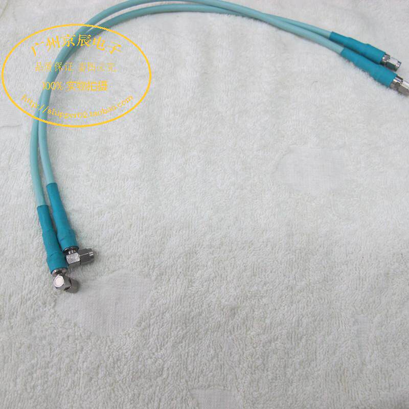 MICRO-COAX UTIFLEX 轻型 微波电缆 SMA 公头 转 SMA 直角弯头
