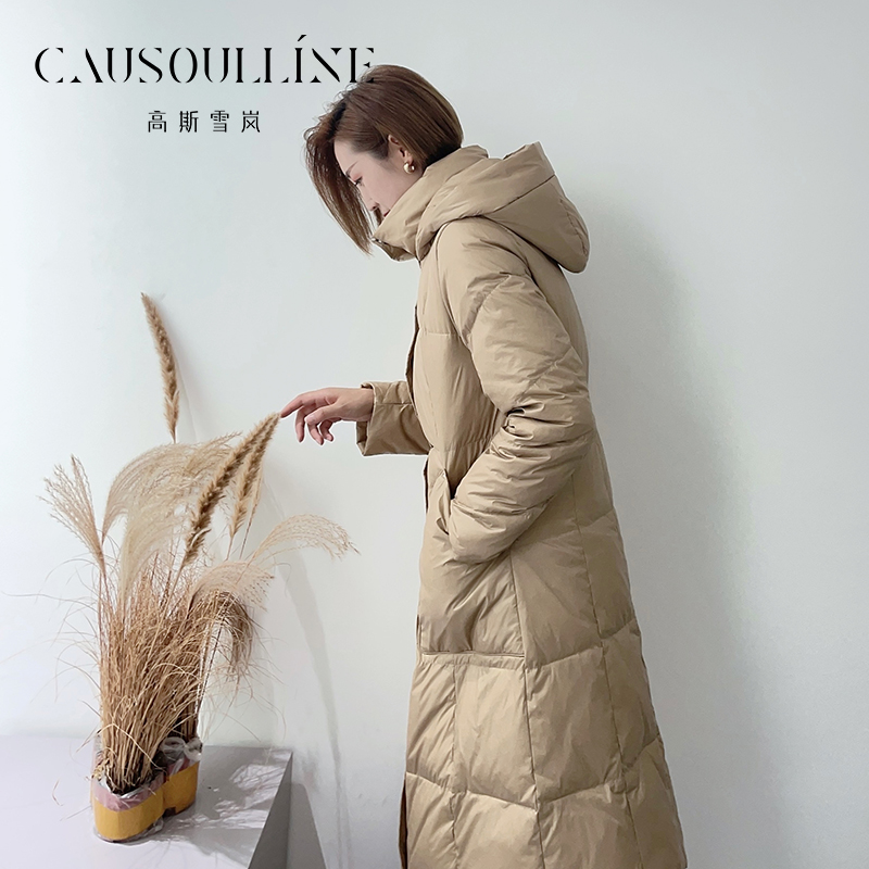 门店发货高斯雪岚2023冬羽绒服女