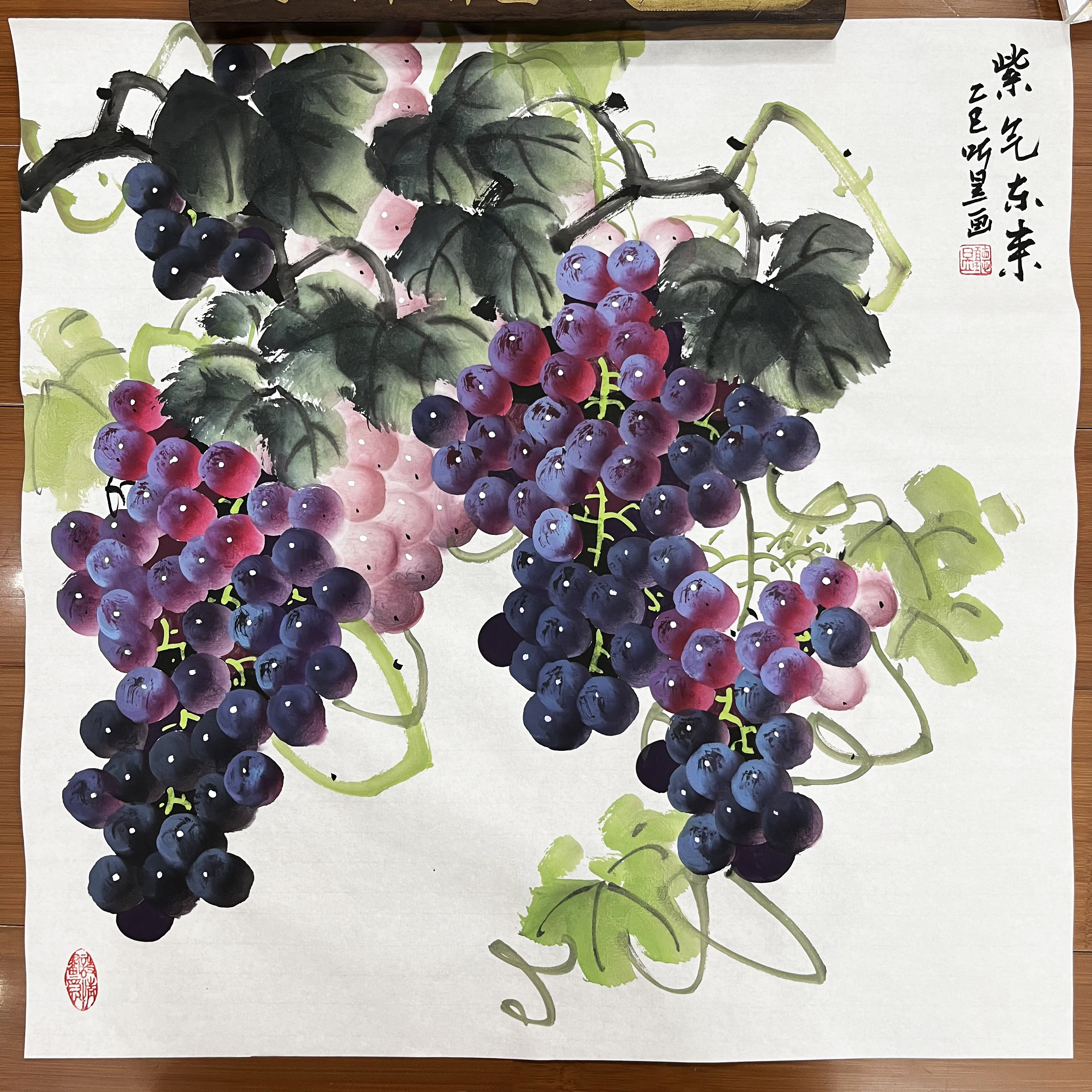 听昱亲笔手绘三尺斗方宣纸紫气东来客厅餐厅花鸟挂画作品50*50