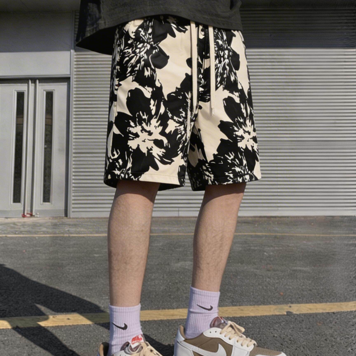 男女同款黑白牡丹印花短裤夏季薄款宽松直筒抽绳五分运动沙滩裤