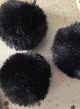 手工编织球球线毯子坐垫黑色毛球帽子绒球毛球装饰品配件