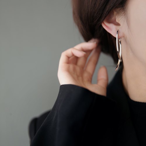 CIXWANG气质交叉小众耳饰