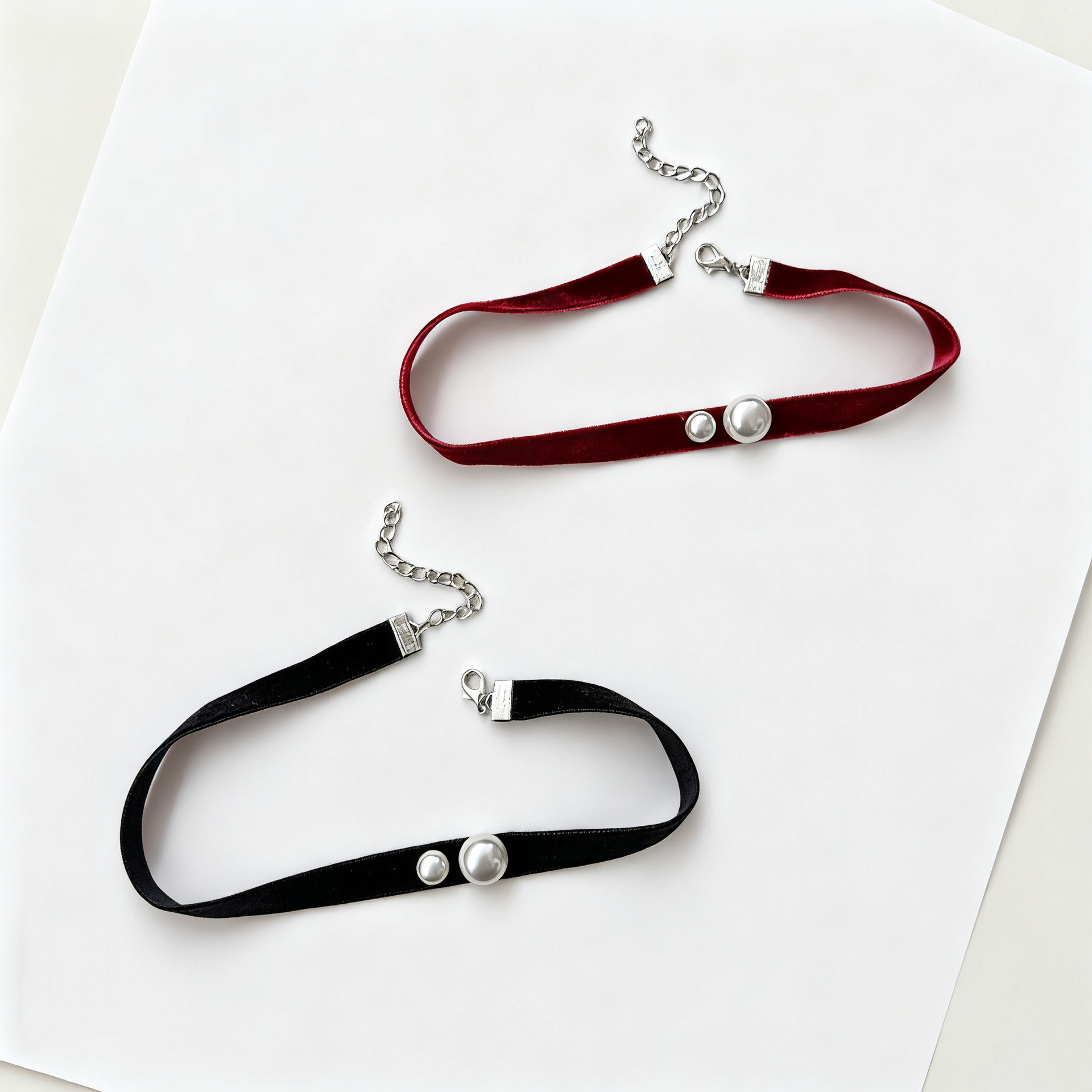 复古黑丝绒珍珠颈链颈带女简约宫