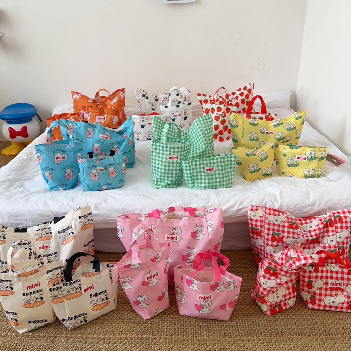 ins韩国宠物狗狗外出收纳遛狗包便携防水手拎包散步包pet猫咪包