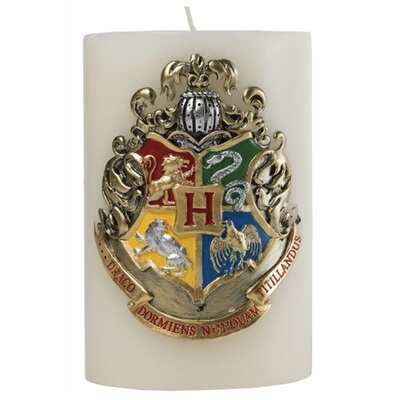 预订Harry Potter Hogwarts Sculpted Insignia Candle[9781682982143]