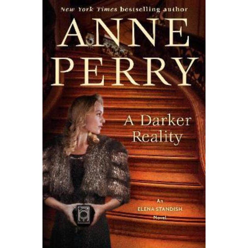 预订不退不换A Darker Reality:An Elena Standish Novel