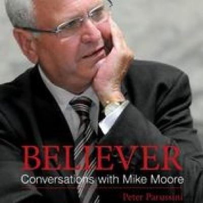 预订不退不换Believer - Conversations with Mike Moore