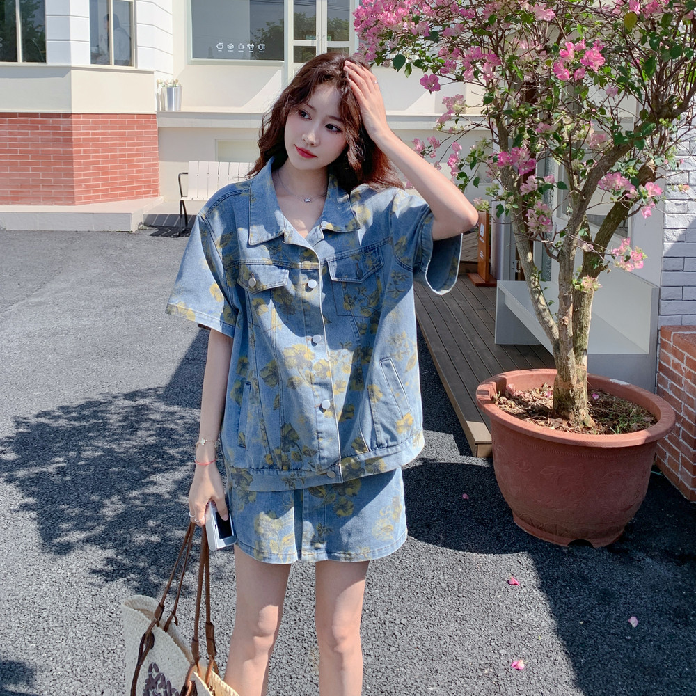 洋气炸街碎花牛仔套装女2025夏季新款韩版廓形短袖外套短裙两件套,女装套装/套裙,2C170