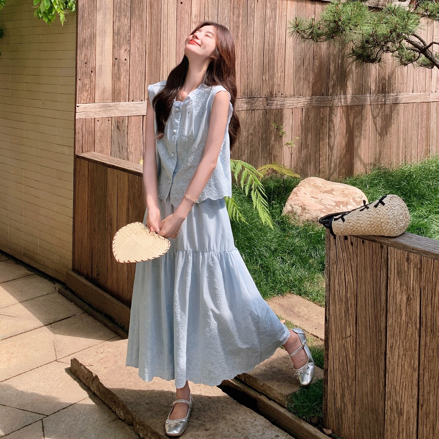 蓝色蕾丝无袖衬衫女夏季2025新款韩系穿搭气质减龄半身裙两件套装,女装套装/套裙,2C170