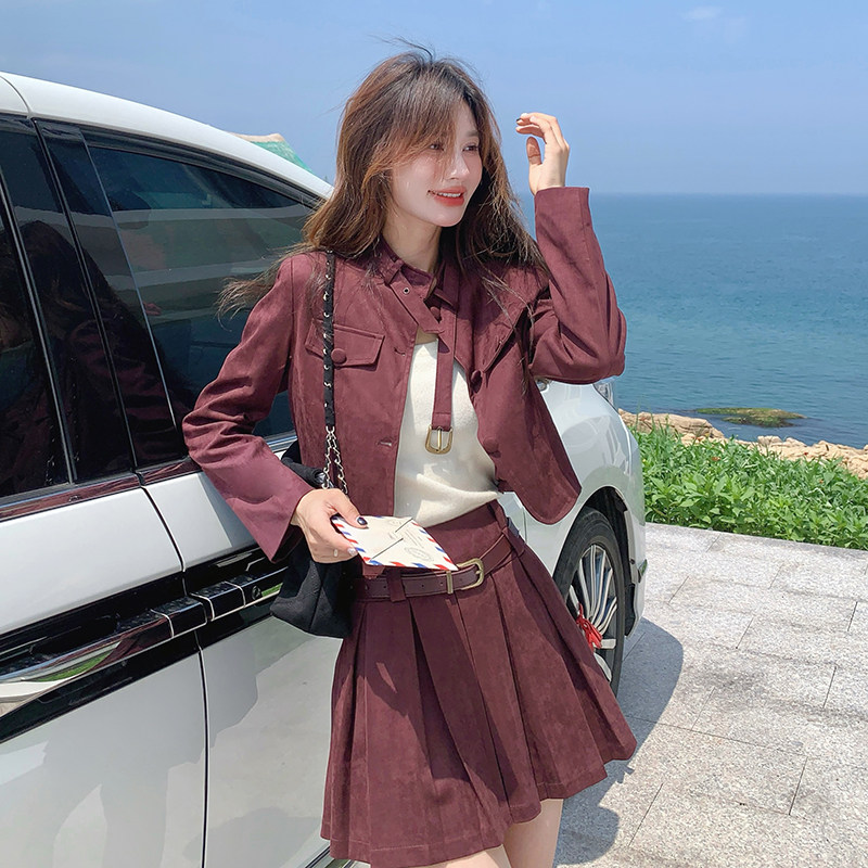 安可拉红百褶裙套装2C170---6023--P175控258图片