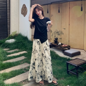今年流行漂亮套装女夏季新款黑色不规则短袖T恤高腰阔腿裤两件套图片