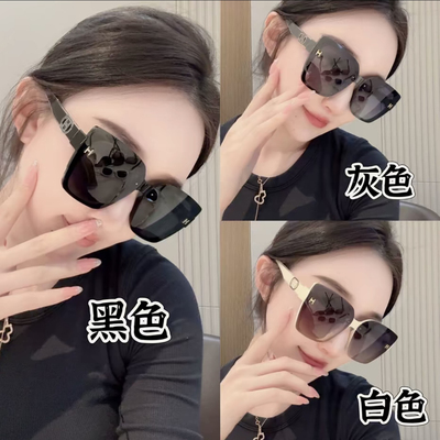 2025新款墨镜女士防紫外线高级感显脸小大牌太阳镜户外开车偏光镜