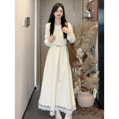 高级感白色法式连衣裙子女早秋季2025新款秋冬配大衣内搭打底长裙