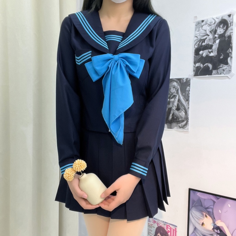 青月社兰樱中藏青色三本水手服