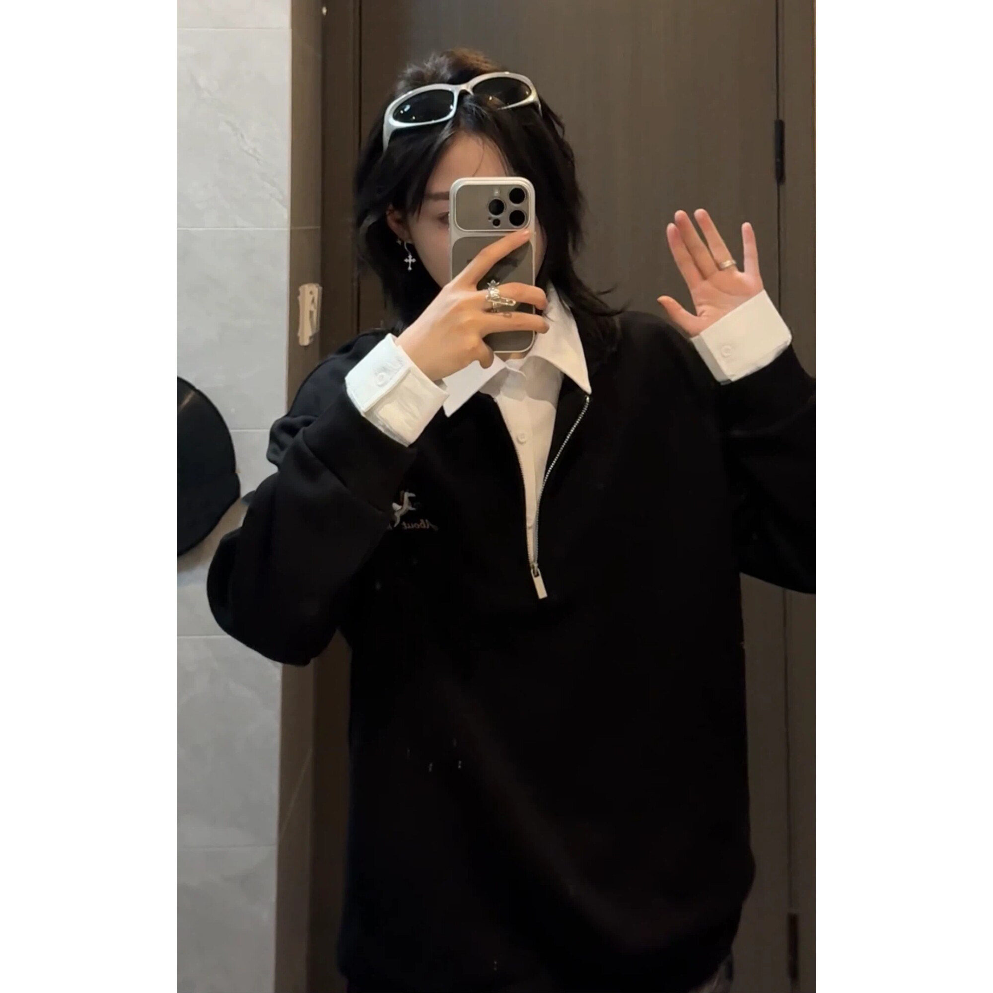 假两件拼接衬衫领卫衣男春秋